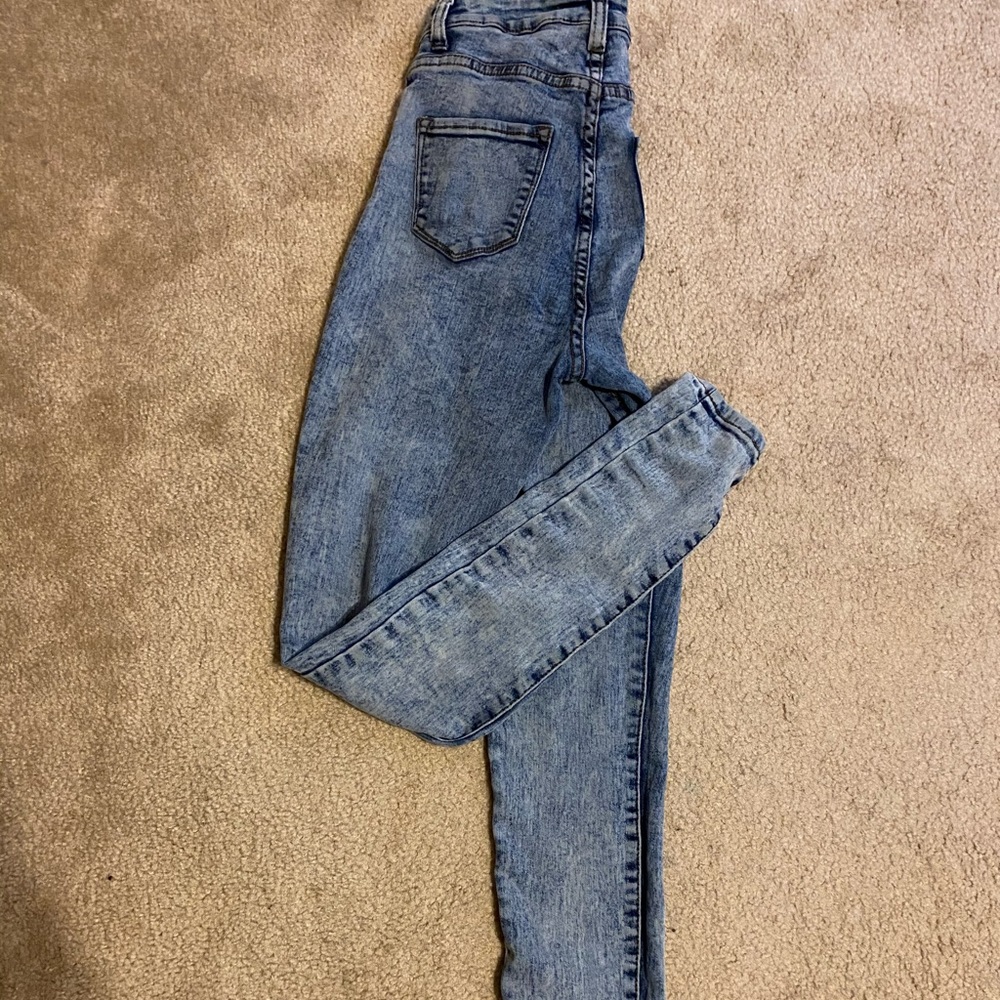 High-waisted Jeans
